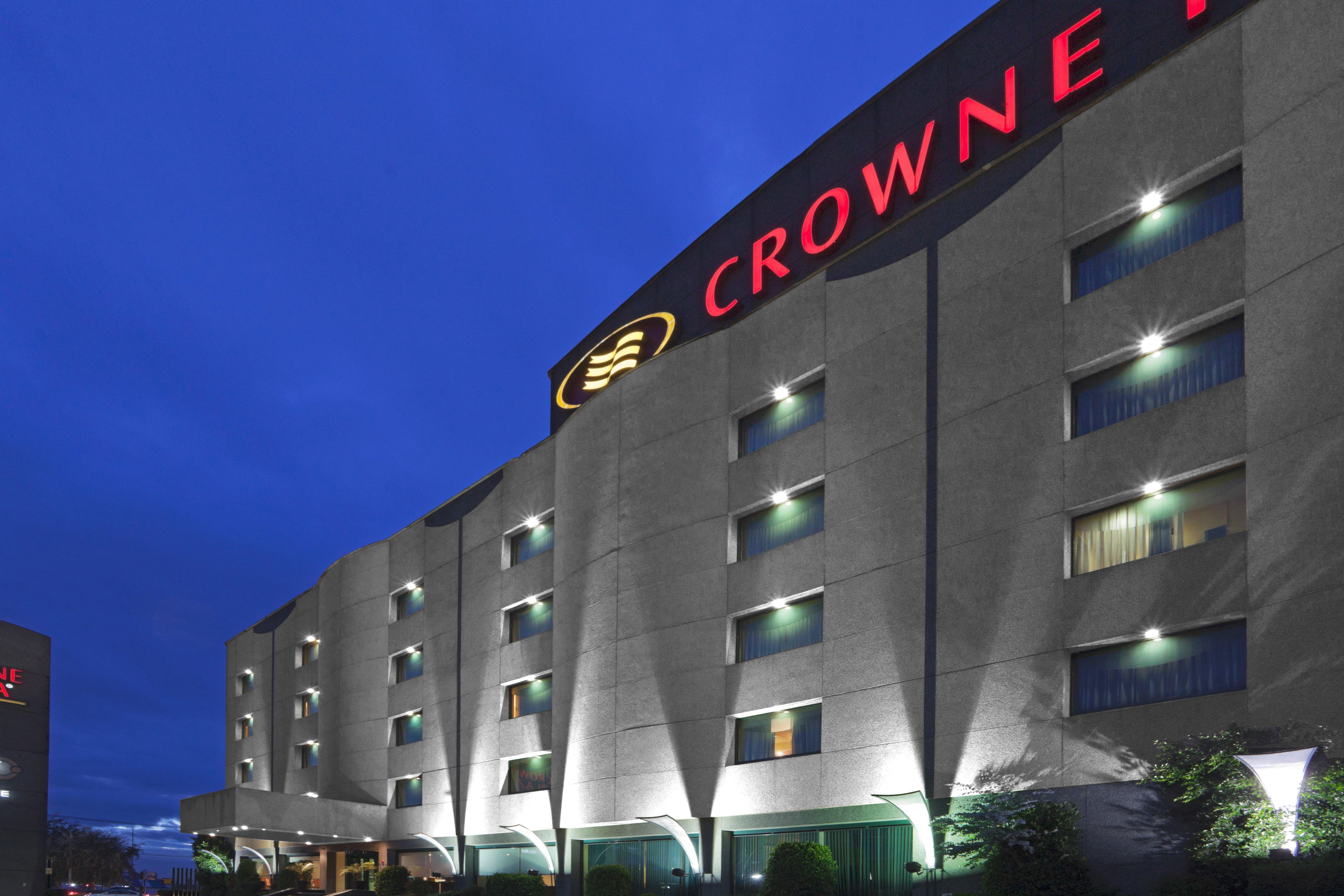 Crowne Plaza Toluca - Lancaster By Ihg Hotel Exterior photo