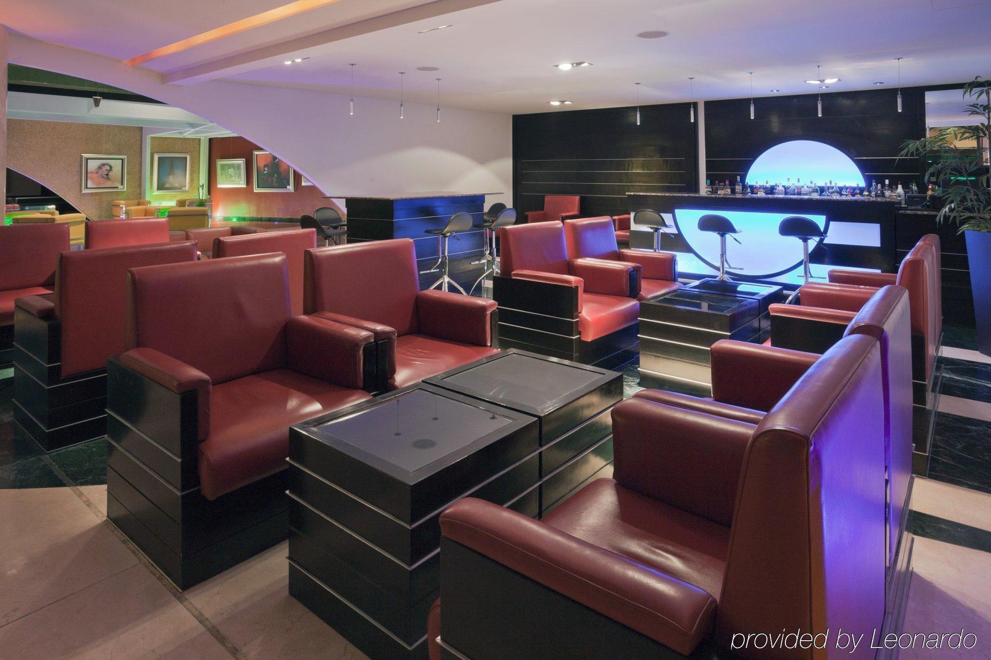 Crowne Plaza Toluca - Lancaster By Ihg Hotel Interior photo